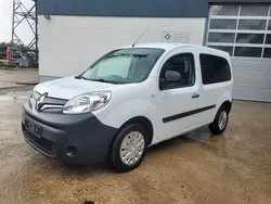 Weiß Gebraucht 2017 Renault Kangoo Van / Kleinbus | 7.249 € (Superpreis)