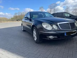 Schwarz Gebraucht 2006 Mercedes E220 Limousine | 6.500 € (Teuer)