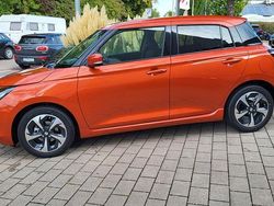 Orange Neu 2025 Suzuki Swift Comfort+ Limousine | 21.990 €