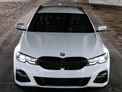 Weiß Gebraucht 2019 BMW 320 M Sport Kombi | 22.999 € (Fairer Preis)