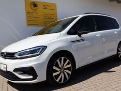 Weiß Gebraucht 2022 VW Touran Highline Van / Kleinbus | 34.950 € (Teuer)