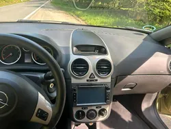 Grün Gebraucht 2007 Opel Corsa Kleinwagen | 3.400 € (Teuer)