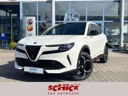 Weiß Neu 2025 Alfa Romeo GT Junior Edizione Speciale SUV | 32.990 € (Fairer Preis)