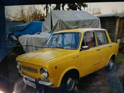 Gelb Gebraucht 1967 Fiat 850 Limousine | 4.500 €