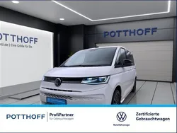 Weiss Gebraucht 2022 VW T7 Van | 49.922 € (Guter Preis)
