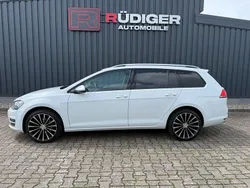 Weiß Gebraucht 2017 VW Golf VII Comfortline Kombi | 11.790 € (Fairer Preis)