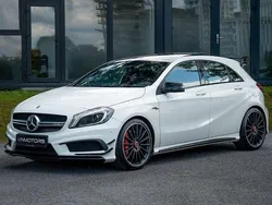 Weiß Gebraucht 2015 Mercedes A45 AMG AMG Limousine | 20.000 € (Fairer Preis)