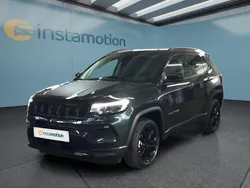 Grün Neu 2025 Jeep Compass SUV | 44.149 € (Teuer)