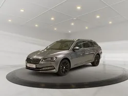 Grau Gebraucht 2024 Skoda Superb Style Kombi | 39.970 € (Fairer Preis)