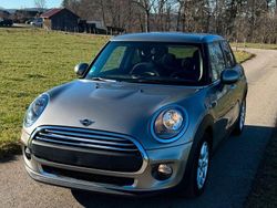 Grau Gebraucht 2018 Mini ONE Kleinwagen | 11.900 € (Fairer Preis)