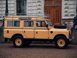 Gelb Gebraucht 1976 Land Rover 3 Kombi | 35.800 €