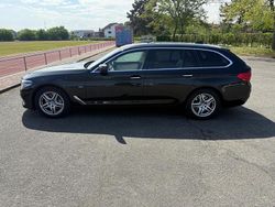 Schwarz Gebraucht 2018 BMW 530 Efficient Dynamics Kombi | 23.700 € (Guter Preis)