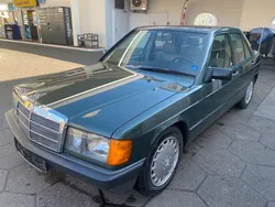 Grün Gebraucht 1988 Mercedes 190 Limousine | 14.900 €