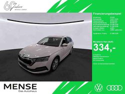 Candyweiss Gebraucht 2023 Skoda Octavia Style Kombi | 21.930 € (Fairer Preis)