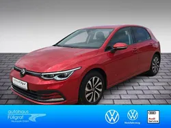 Rot Gebraucht 2021 VW Golf VIII Active Limousine | 18.900 € (Fairer Preis)