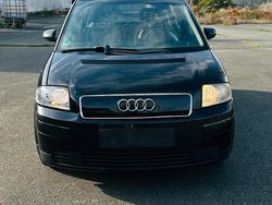 Blau Gebraucht 2000 Audi A2 Kleinwagen | 1.500 € (Guter Preis)