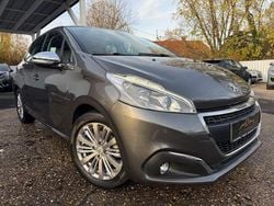 Grau Gebraucht 2018 Peugeot 208 Allure Kleinwagen | 7.390 € (Guter Preis)