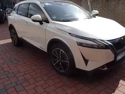 Weiß Gebraucht 2024 Nissan Qashqai Tekna+ SUV | 38.900 € (Etwas zu teuer)