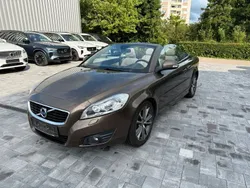 Braun Gebraucht 2011 Volvo C70 Summum Cabrio | 9.000 €