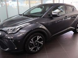 Grau Gebraucht 2023 Toyota C-HR Team SUV | 22.180 €
