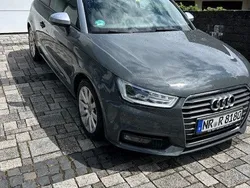 Grau Gebraucht 2016 Audi A1 Design Kleinwagen | 11.490 € (Etwas zu teuer)