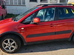 Orange Gebraucht 2006 Suzuki SX4 Club Limousine | 2.600 €