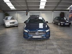 Blau Gebraucht 2020 Mercedes A180 AMG Limousine | 22.990 € (Fairer Preis)
