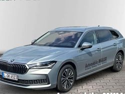 Grau Gebraucht 2024 Skoda Superb Selection Kombi | 39.370 €