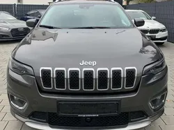 Braun Gebraucht 2021 Jeep Cherokee SUV | 23.000 € (Etwas zu teuer)