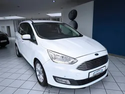 Weiß Gebraucht 2017 Ford Grand C-Max Titanium Van / Kleinbus | 11.500 € (Guter Preis)