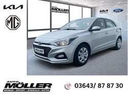 Silber Gebraucht 2019 Hyundai i20 Select Kleinwagen | 11.479 € (Fairer Preis)