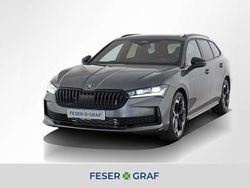 Graphitegrau Gebraucht 2025 Skoda Superb SportLine Kombi | 52.770 €