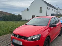 Rot Gebraucht 2010 VW Polo Trendline Kleinwagen | 4.800 € (Fairer Preis)