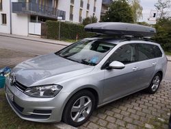 Silber Gebraucht 2017 VW Golf VII Trendline Kombi | 9.800 € (Fairer Preis)