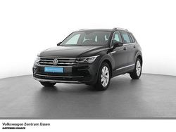 Schwarz Gebraucht 2023 VW Tiguan Elegance SUV | 32.460 € (Fairer Preis)