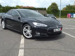 Schwarz Gebraucht 2016 Tesla Model S Limousine | 19.900 € (Superpreis)