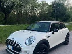 Weiß Gebraucht 2016 Mini Cooper D Kleinwagen | 15.500 € (Teuer)