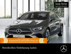 Grau Gebraucht 2024 Mercedes CLA180 Progressive Limousine | 30.990 € (Fairer Preis)