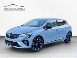 Rafalegrau Gebraucht 2024 Renault Clio V Techno Limousine | 20.990 € (Etwas zu teuer)