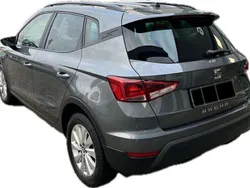 Grau Gebraucht 2018 Seat Arona Style SUV | 12.900 € (Fairer Preis)