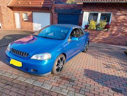 Blau Gebraucht 2002 Opel Astra Cabriolet Cabrio | 2.990 €