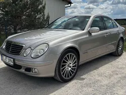 Grau Gebraucht 2004 Mercedes E200 Classic Limousine | 7.950 € (Teuer)