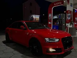 Rot Gebraucht 2015 Audi A4 S-Line Limousine | 12.000 € (Guter Preis)