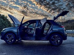 Grau Gebraucht 2021 DS Automobiles DS3 Crossback Grand Chic SUV | 17.399 € (Guter Preis)