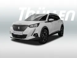 Weiß Gebraucht 2021 Peugeot 2008 Allure SUV | 18.980 € (Fairer Preis)