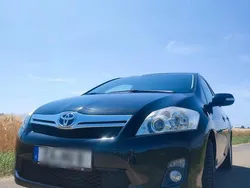 Schwarz Gebraucht 2010 Toyota Auris Hybrid Limousine | 7.800 €