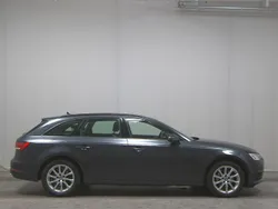 Grau Gebraucht 2019 Audi A4 Basis Kombi | 14.980 € (Guter Preis)