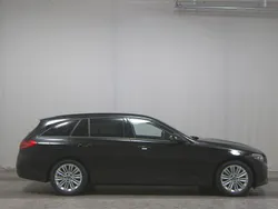 Schwarz Gebraucht 2023 Mercedes C220 Kombi | 25.980 € (Superpreis)