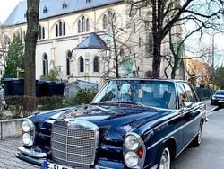 Blau Gebraucht 1972 Mercedes 280 SE Limousine | 27.500 €