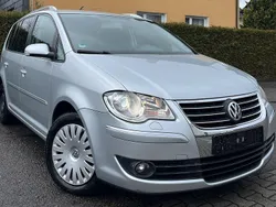 Silber Gebraucht 2007 VW Touran Van / Kleinbus | 5.780 € (Fairer Preis)